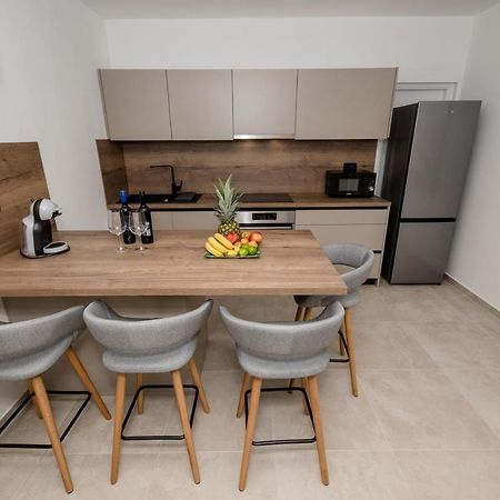 Peaceful Haven Near The Sea-Apartments Torlak Rab Banjol 外观 照片