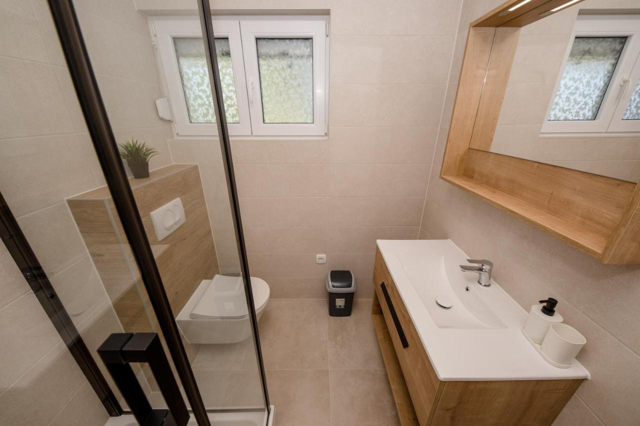 Peaceful Haven Near The Sea-Apartments Torlak Rab Banjol 外观 照片