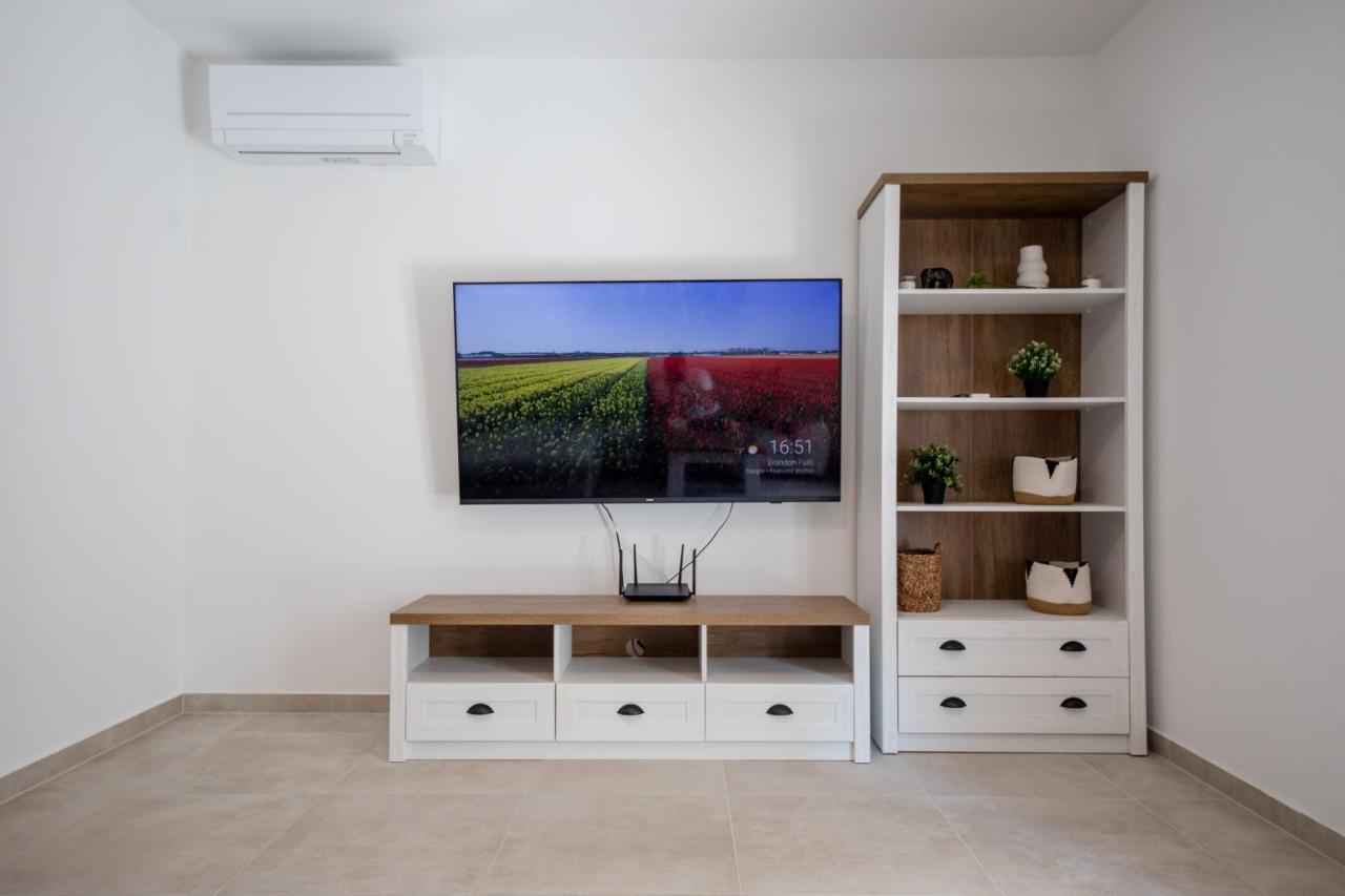 Peaceful Haven Near The Sea-Apartments Torlak Rab Banjol 外观 照片